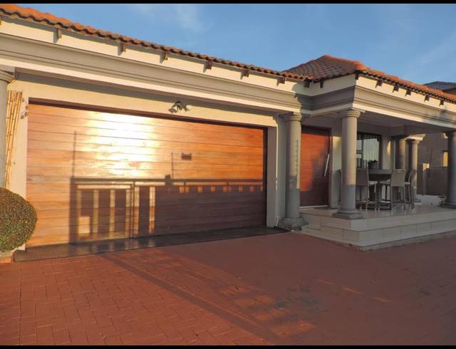 4 BEDROOM HOUSE FOR SALE IN BIRCH ACRES